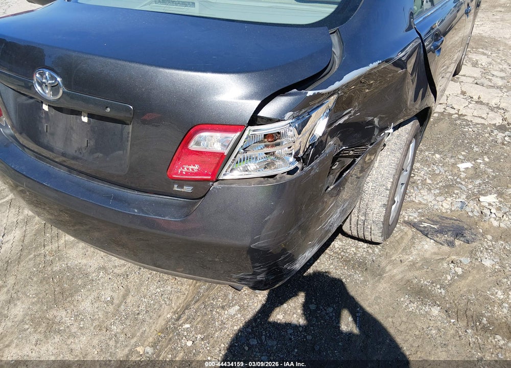 2008 TOYOTA CAMRY LE VIN: 4T1BE46K08U784724