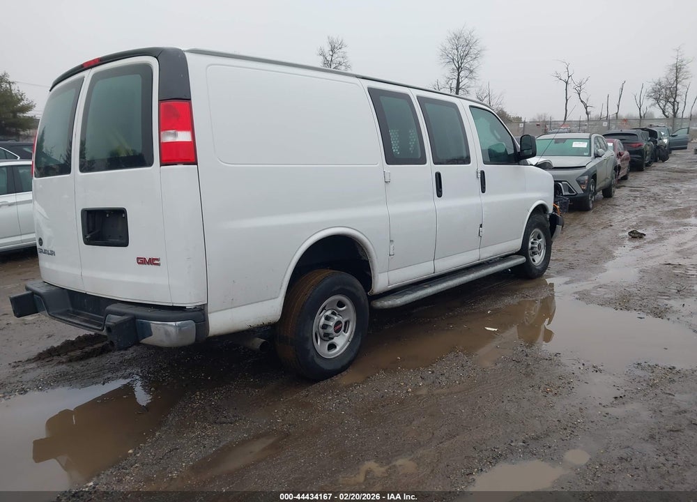 2022 GMC SAVANA CARGO RWD 2500 REGULAR WHEELBASE WORK VAN VIN: 1GTW7AFPXN1255725