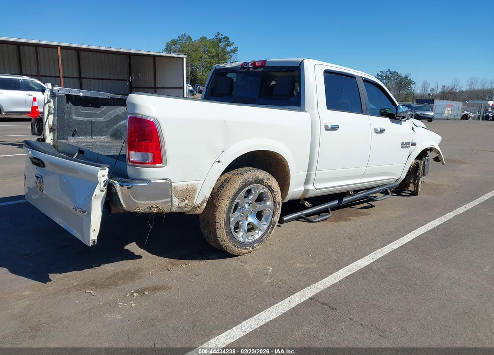 2017 RAM 1500 LAIE  4X4 5'7 BOX VIN: 1C6RR7NT8HS832668