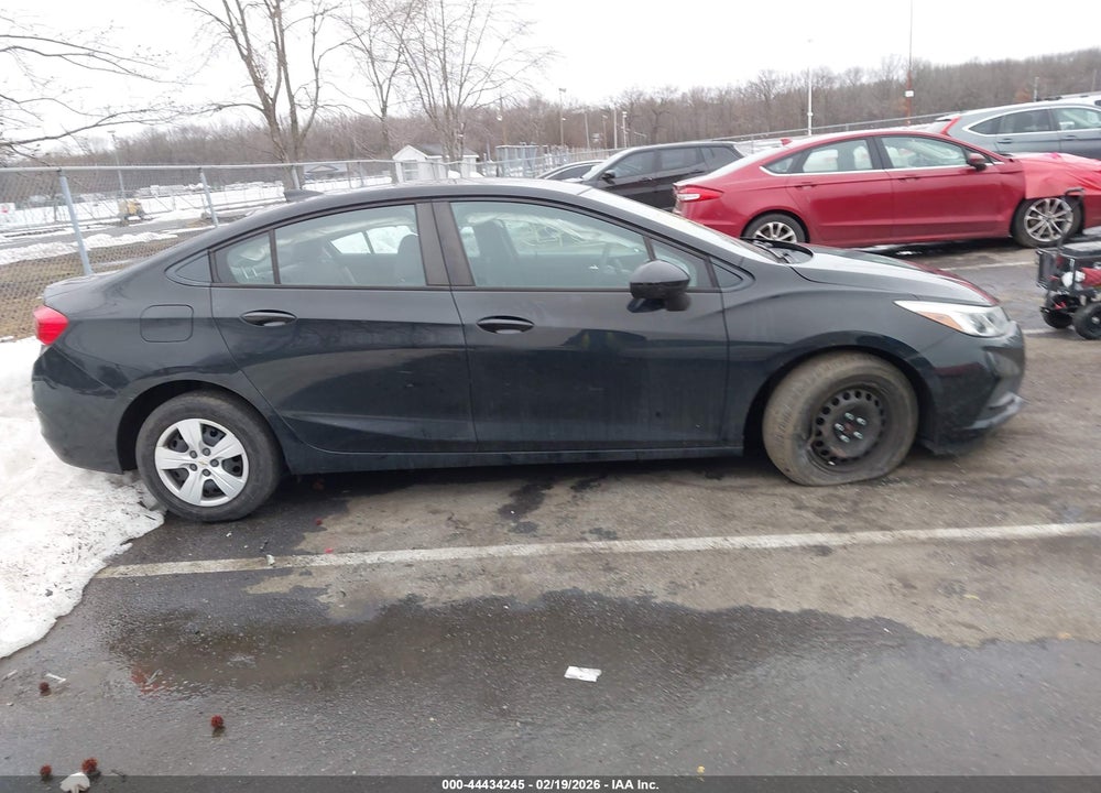 2016 CHEVROLET CRUZE LS MANUAL VIN: 1G1BB5SM9G7286263