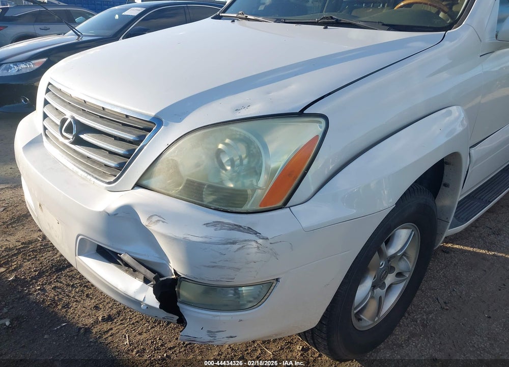 2004 LEXUS GX 470 VIN: JTJBT20X540060044