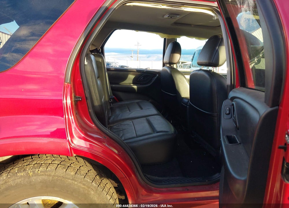2007 FORD ESCAPE LIMITED VIN: 1FMCU94107KB36440