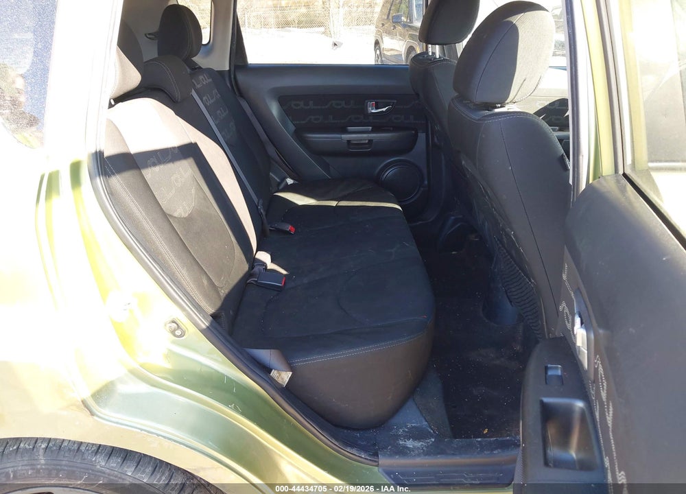 2013 KIA SOUL + VIN: KNDJT2A61D7528069