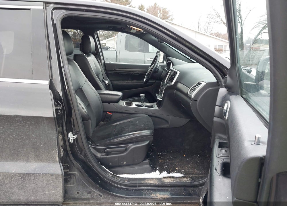 2015 JEEP GRAND CHEROKEE ALTITUDE VIN: 1C4RJFAG0FC924349