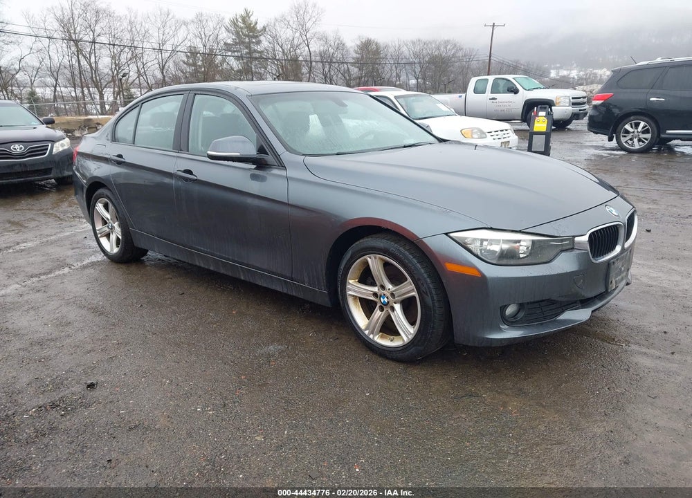 2014 BMW 320I XDRIVE VIN: WBA3C3G54ENS72047