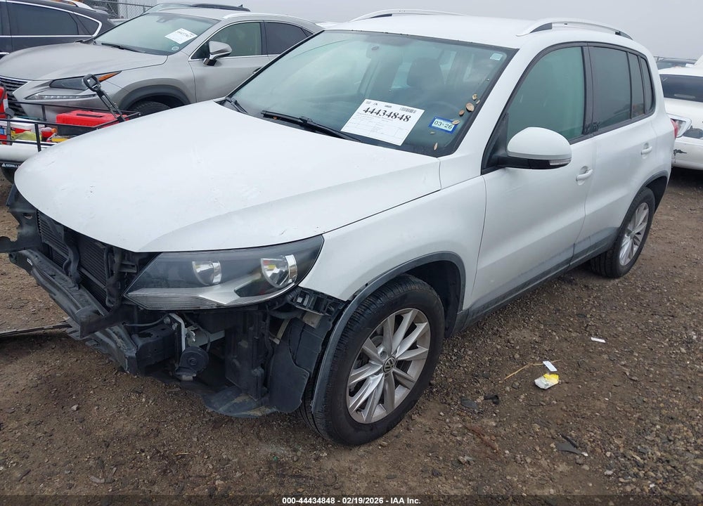 2014 VOLKSWAGEN TIGUAN SE VIN: WVGAV3AX1EW575324