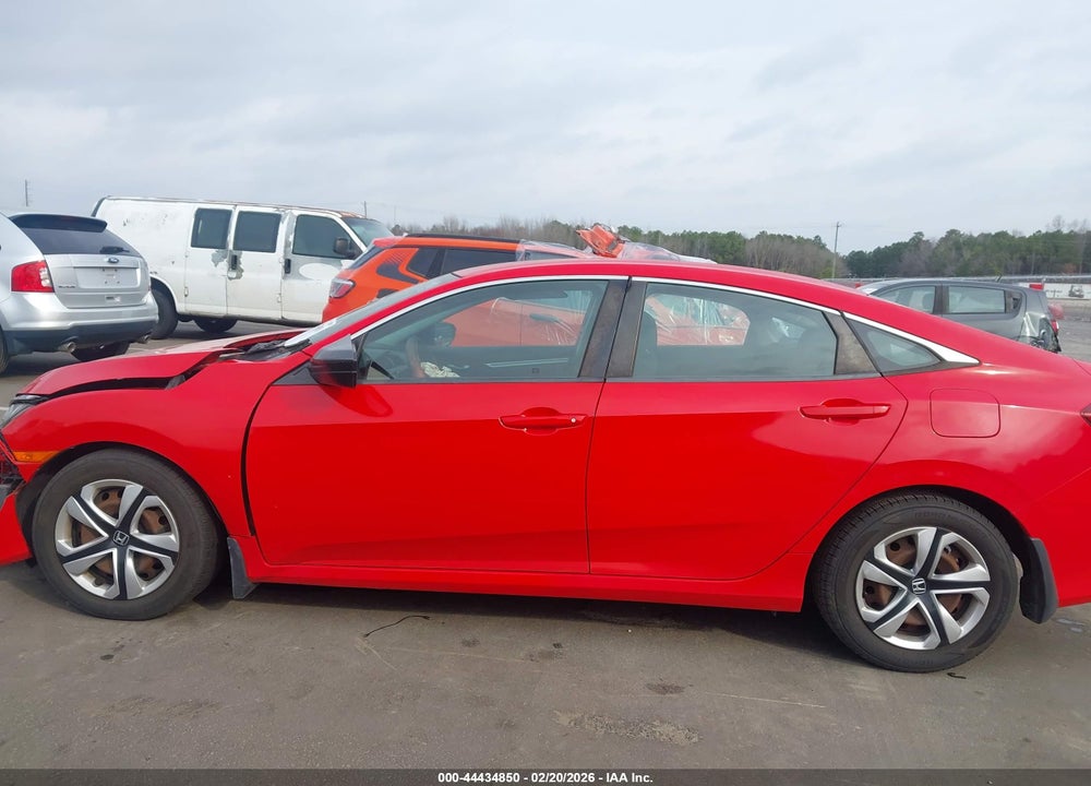 2017 HONDA CIVIC LX VIN: 2HGFC2F58HH522089