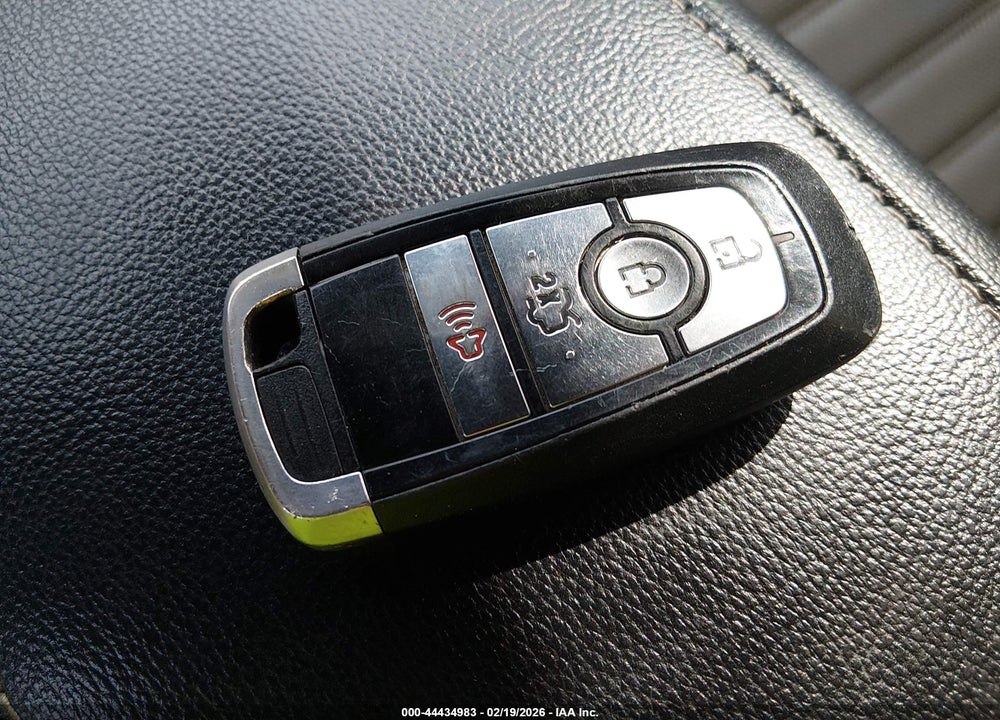2019 FORD FUSION SE VIN: 3FA6P0HD2KR159480