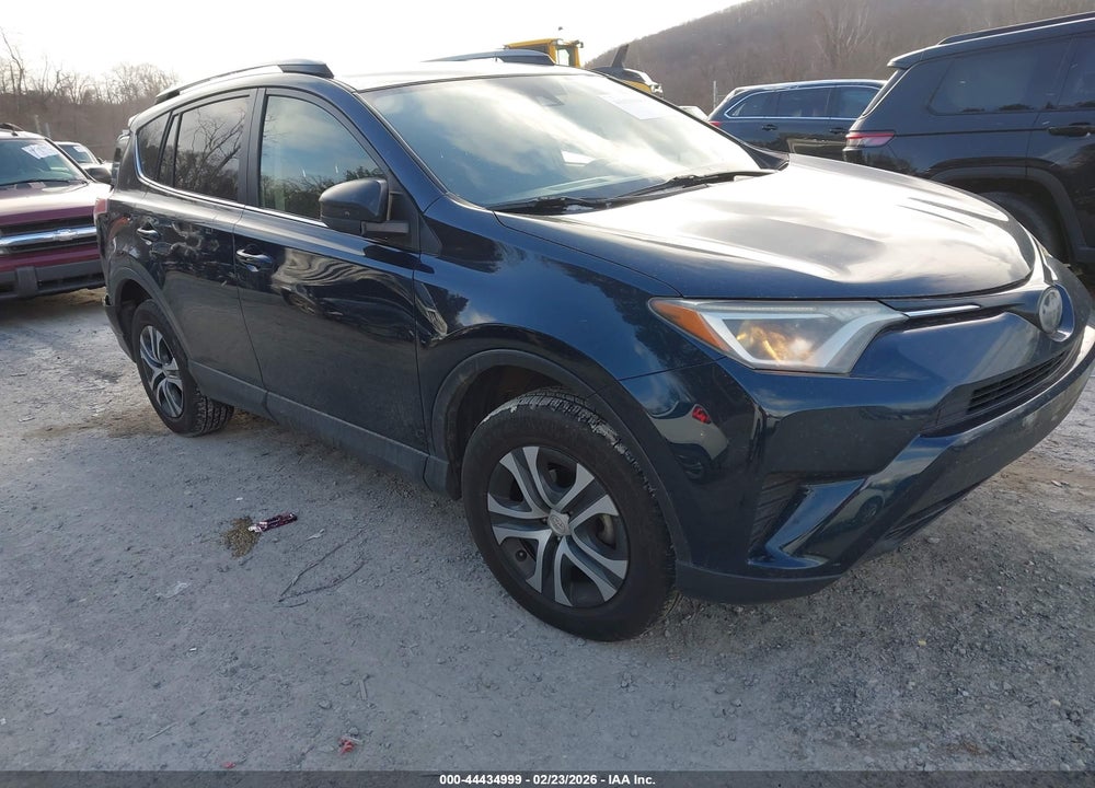 2018 TOYOTA RAV4 LE VIN: JTMZFREV6JJ205963