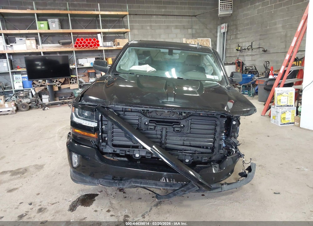 2018 CHEVROLET SILVERADO 1500 2LT VIN: 1GCVKREC2JZ202908