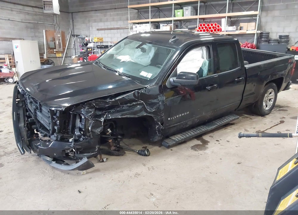 2018 CHEVROLET SILVERADO 1500 2LT VIN: 1GCVKREC2JZ202908