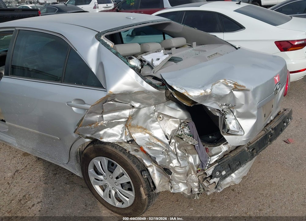 2010 TOYOTA CAMRY LE VIN: 4T1BF3EK5AU116500