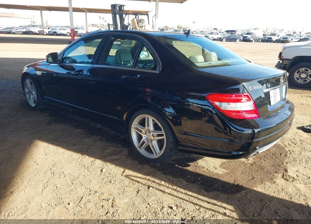 2008 MERCEDES-BENZ C 300 VIN: WDDGF54X88F145920