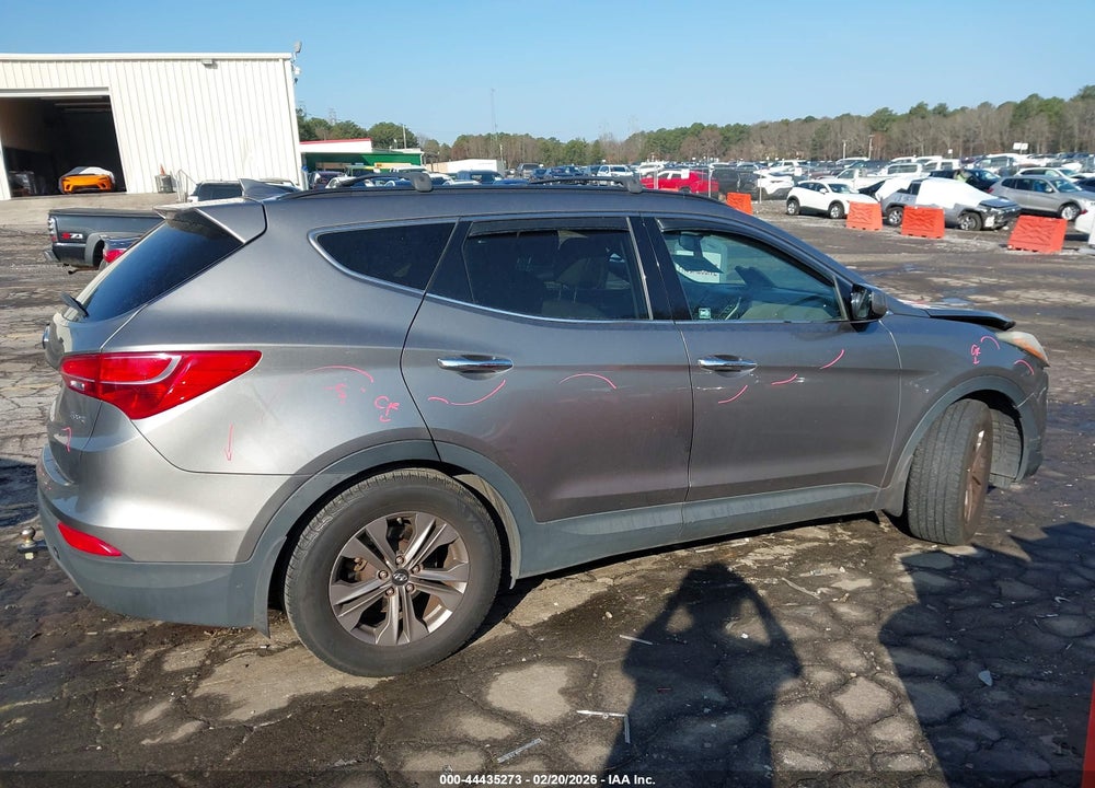 2016 HYUNDAI SANTA FE SPORT 2.4L VIN: 5XYZU3LB4GG334367