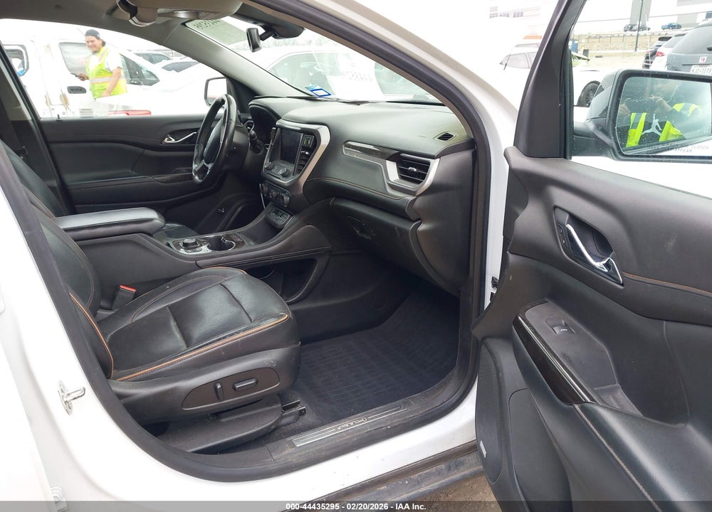 2020 GMC ACADIA AWD AT4 VIN: 1GKKNLLS1LZ123626