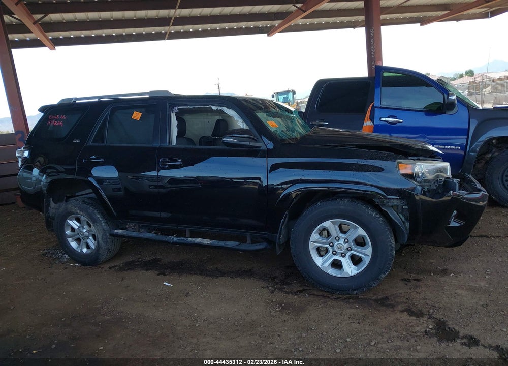 2018 TOYOTA 4RUNNER SR5 PREMIUM VIN: JTEBU5JR7J5590818