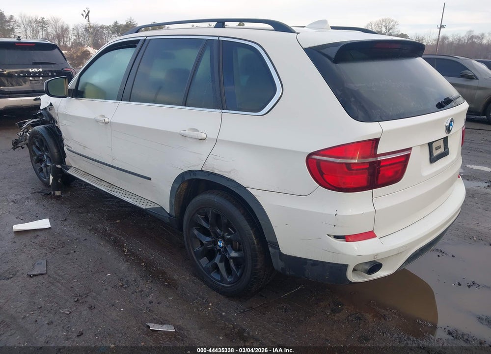 2013 BMW X5 XDRIVE35I/XDRIVE35I PREMIUM/XDRIVE35I SPORT ACTIVITY VIN: 5UXZV4C50D0B16782