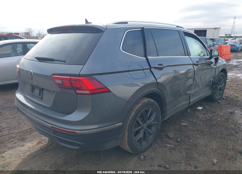 2024 VOLKSWAGEN TIGUAN 2.0T SE/2.0T WOLFSBURG EDITION VIN: 3VV3B7AXXRM061055