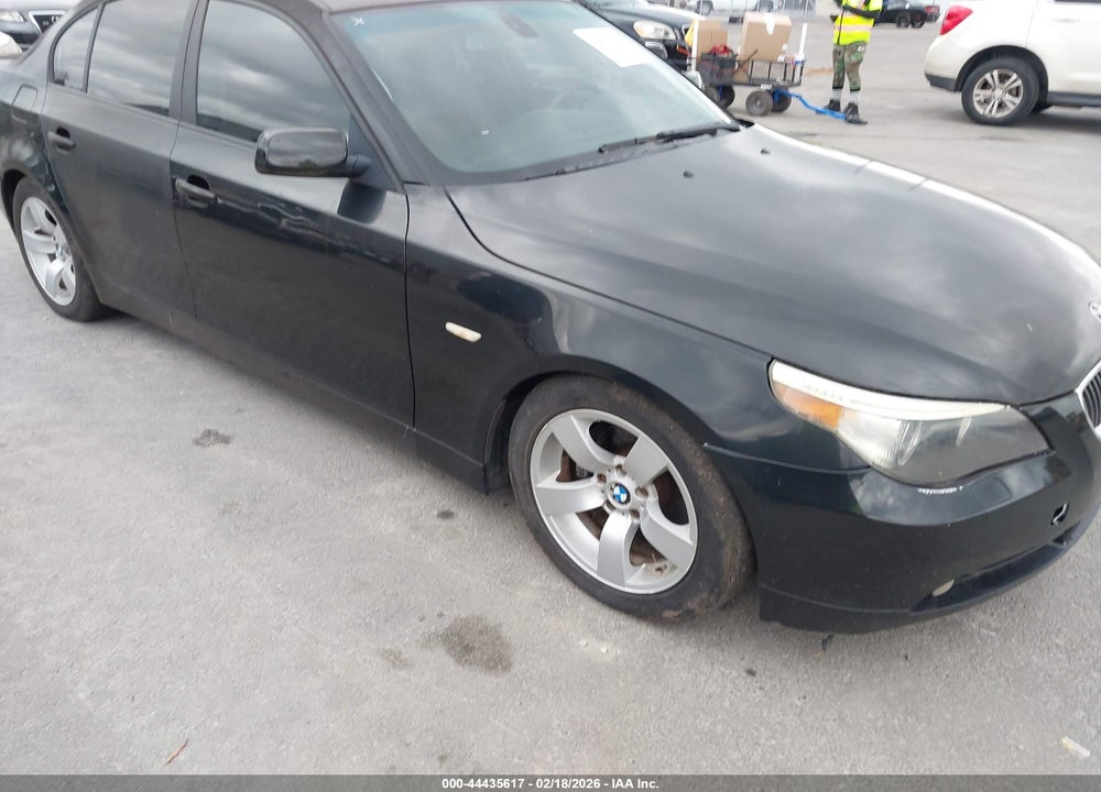 2007 BMW 525I VIN: WBANE53597CY06761