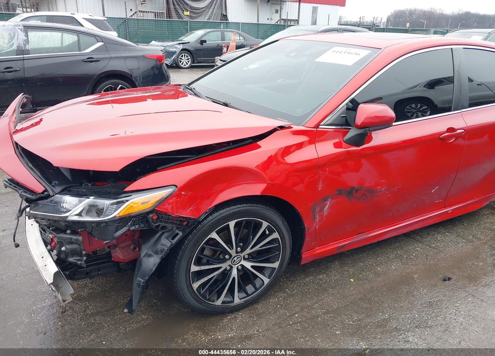 2019 TOYOTA CAMRY SE VIN: 4T1B11HK0KU261122