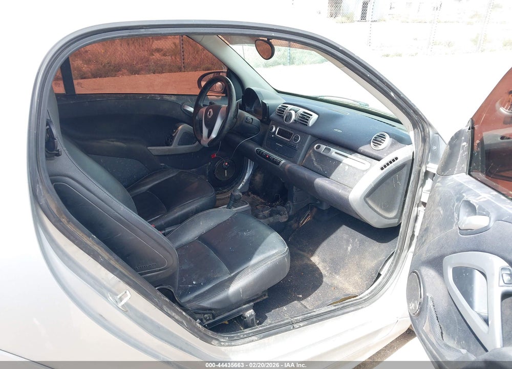 2013 SMART FORTWO PASSION VIN: WMEEJ3BA0DK681718