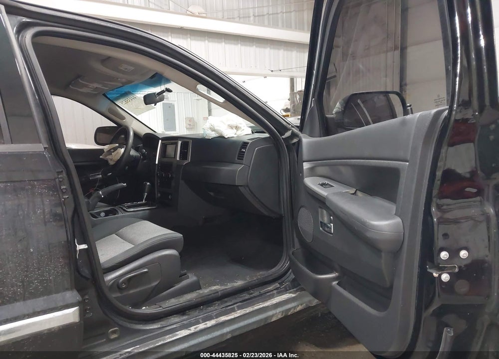 2010 JEEP GRAND CHEROKEE LAREDO VIN: 1J4PR4GK9AC102863
