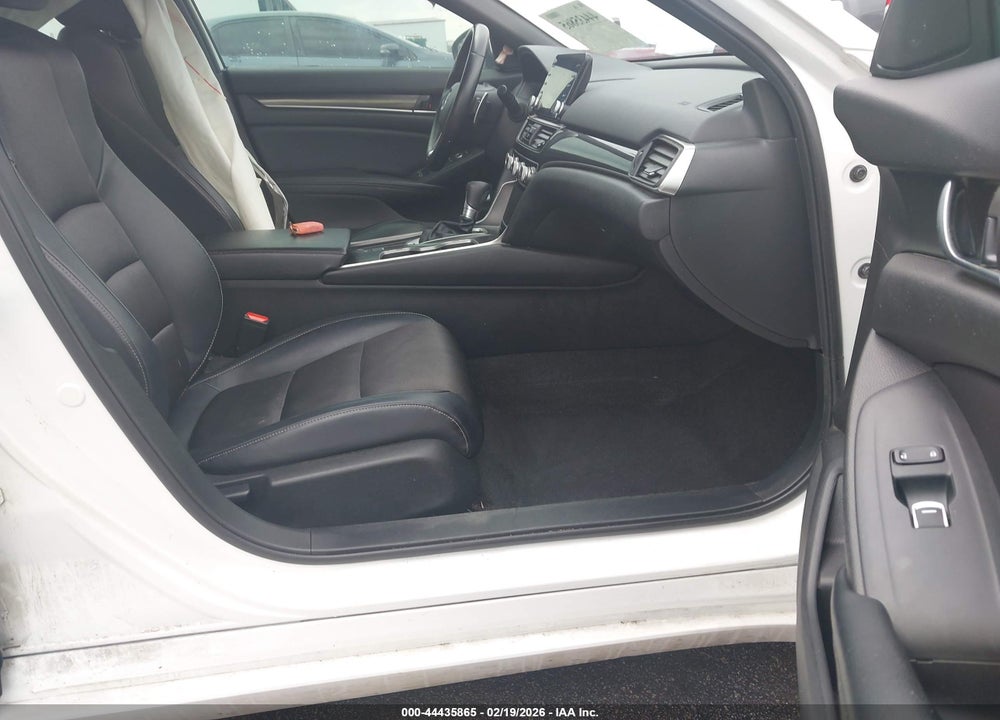 2018 HONDA ACCORD SPORT VIN: 1HGCV1F39JA264580