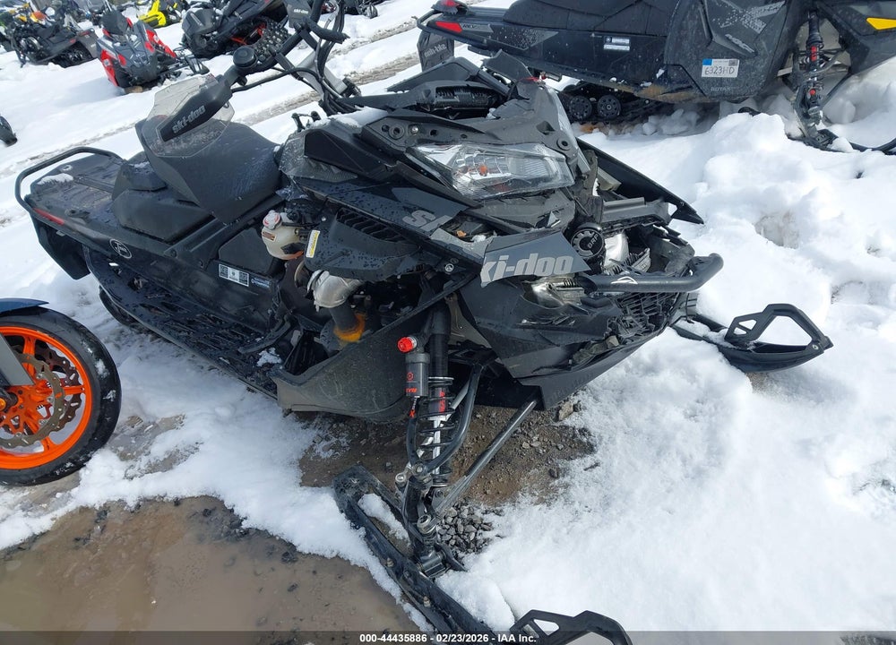 2022 SKI DOO RENEGADE 800R VIN: 2BPSUMNA0NV000008