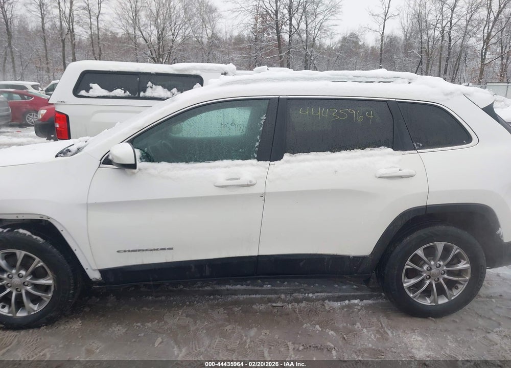 2017 JEEP CHEROKEE LATITUDE 4X4 VIN: 1C4PJMCS1HW531541