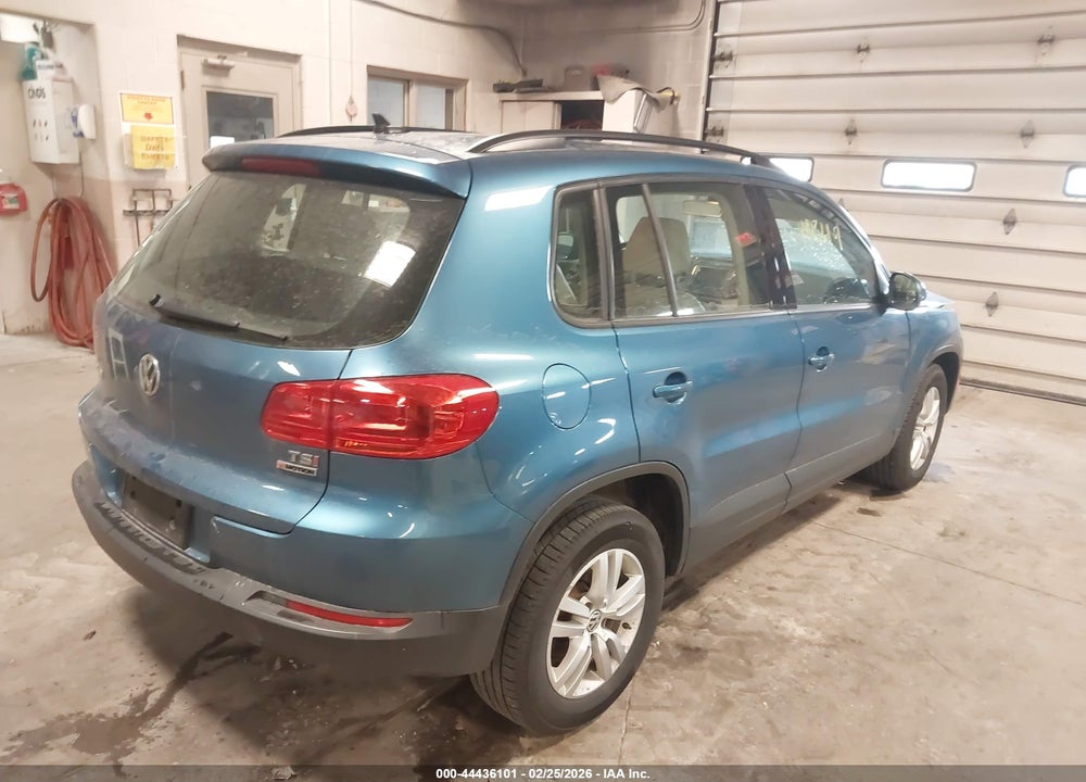 2017 VOLKSWAGEN TIGUAN 2.0T S VIN: WVGBV7AX1HW513017