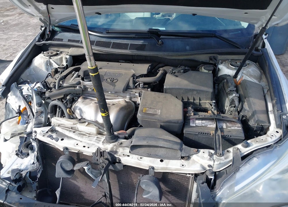 2016 TOYOTA CAMRY LE VIN: 4T4BF1FK9GR584442
