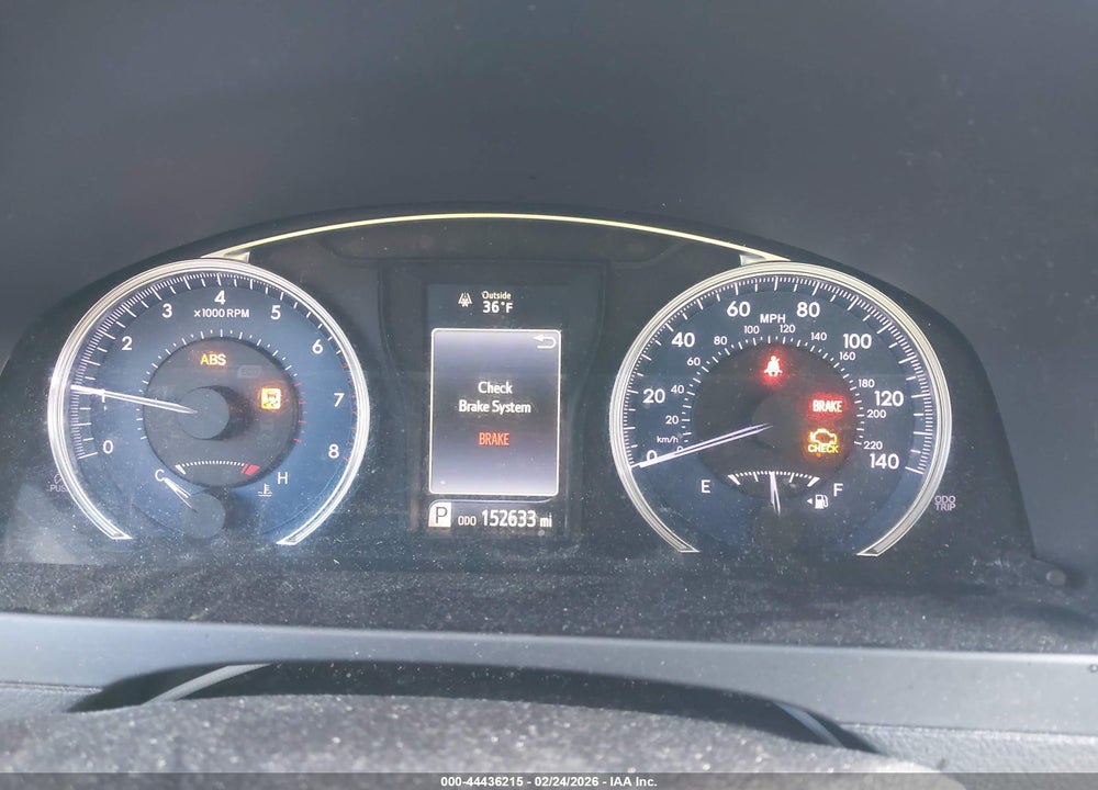 2016 TOYOTA CAMRY LE VIN: 4T4BF1FK9GR584442