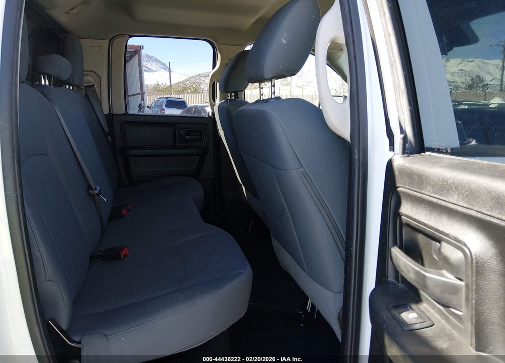 2019 RAM 1500 CLASSIC TRADESMAN  4X4 6'4 BOX VIN: 1C6RR7FT3KS668901