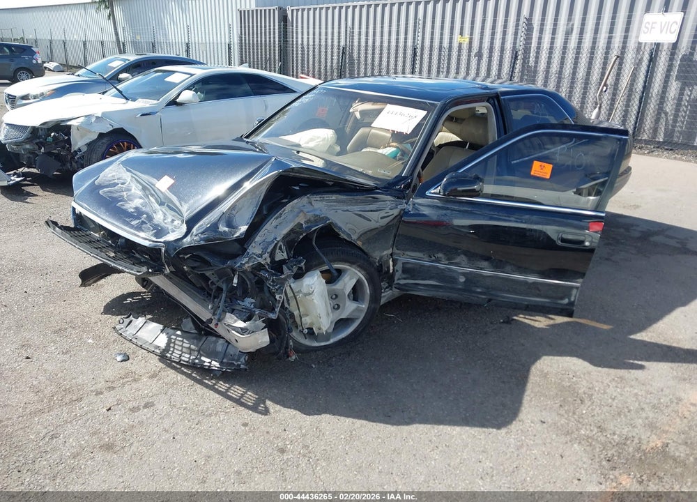2000 LEXUS LS 400 VIN: JT8BH28F5Y0180575