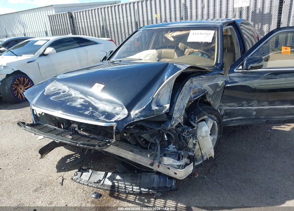 2000 LEXUS LS 400 VIN: JT8BH28F5Y0180575