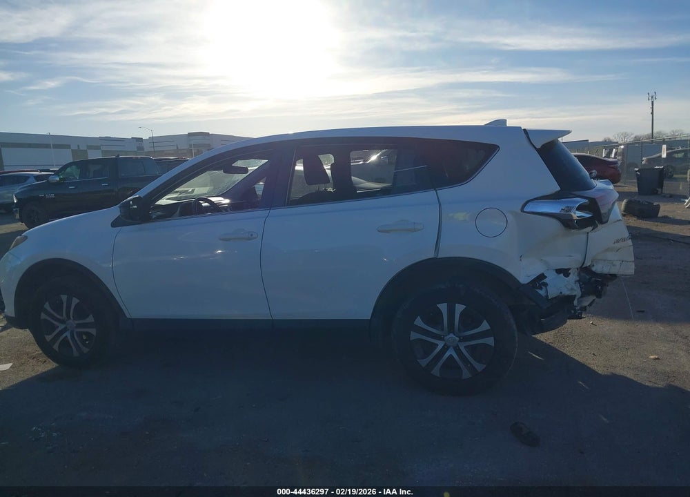 2018 TOYOTA RAV4 LE VIN: JTMZFREV6JJ196293