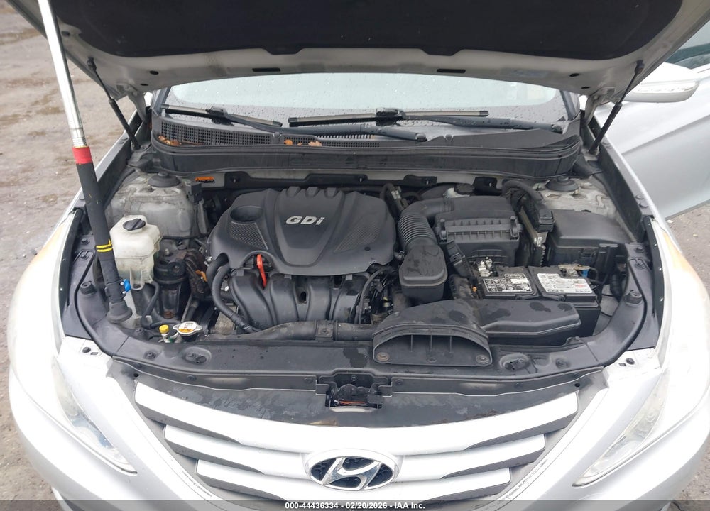2014 HYUNDAI SONATA GLS VIN: 5NPEB4AC8EH881301