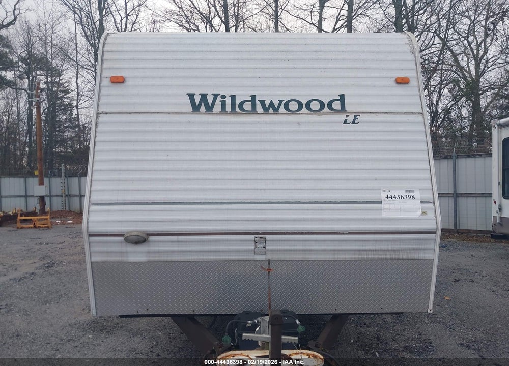 2003 WILDWOOD LE WDT29BHSSLE VIN: 4X4TWDE2X3Y232537