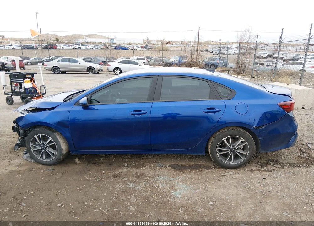 2024 KIA FORTE LXS VIN: 3KPF24ADXRE800421