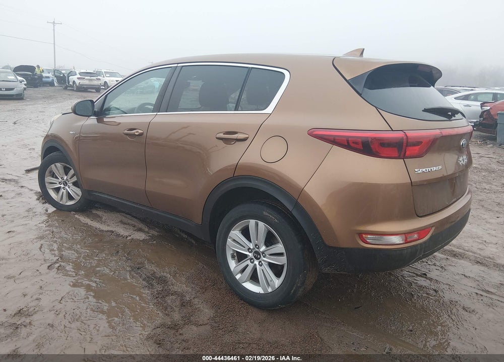 2019 KIA SPORTAGE LX VIN: KNDPMCAC0K7576792