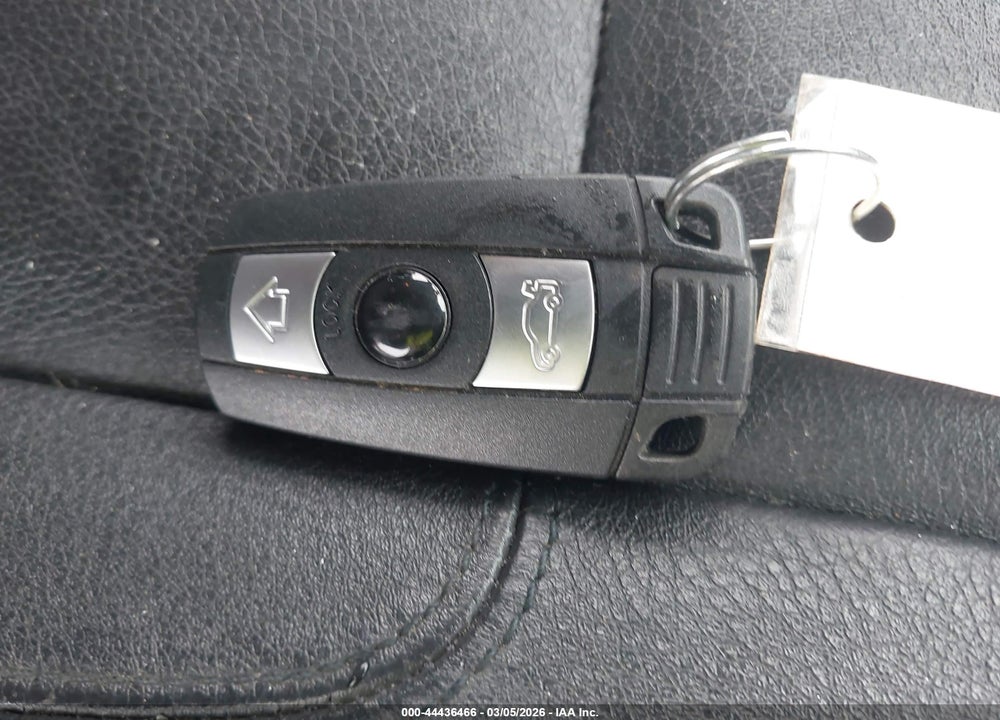 2013 BMW 128 I VIN: WBAUP9C5XDVS95560