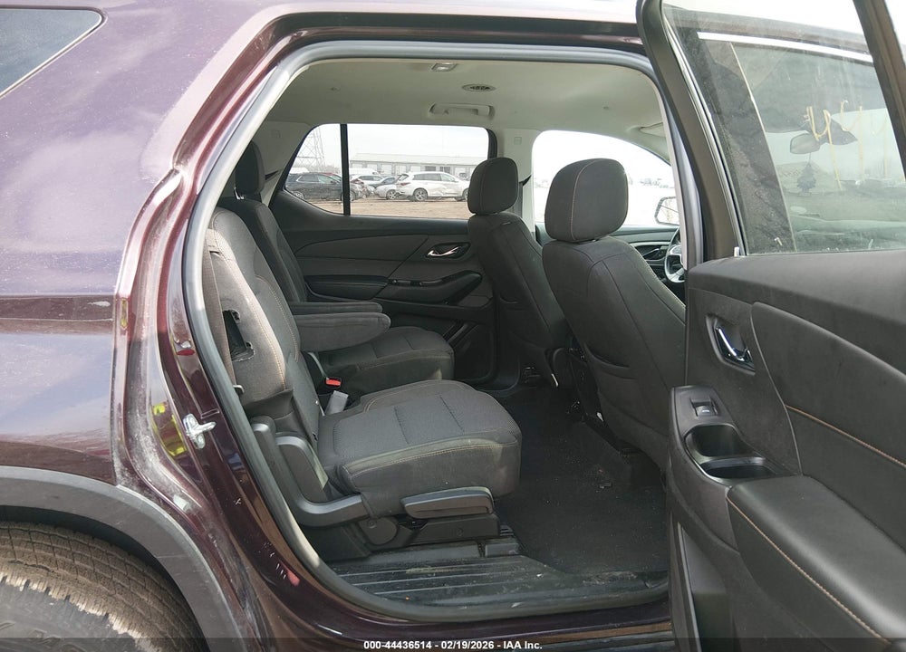 2018 CHEVROLET TRAVERSE 1LT VIN: 1GNERGKW3JJ175268
