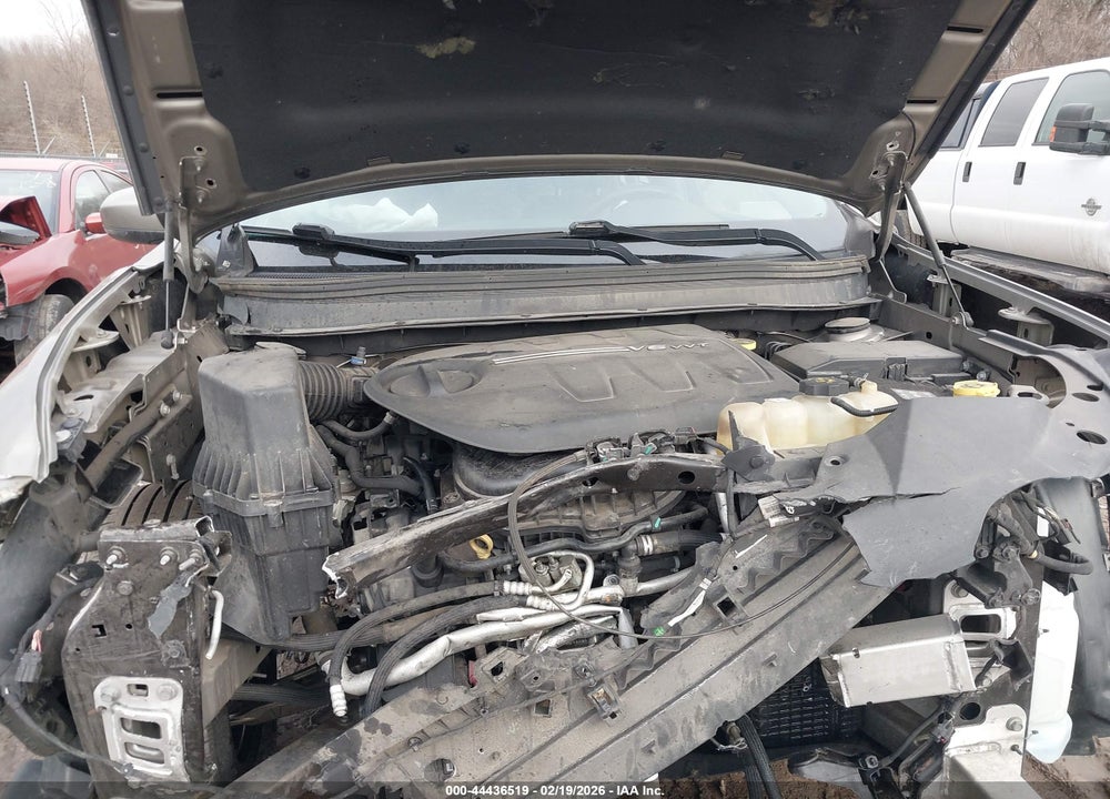2019 JEEP CHEROKEE LATITUDE PLUS 4X4 VIN: 1C4PJMLX1KD239354