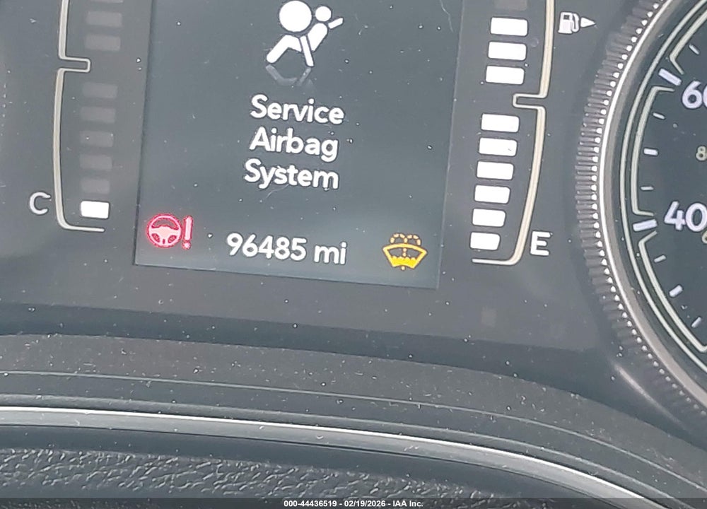 2019 JEEP CHEROKEE LATITUDE PLUS 4X4 VIN: 1C4PJMLX1KD239354