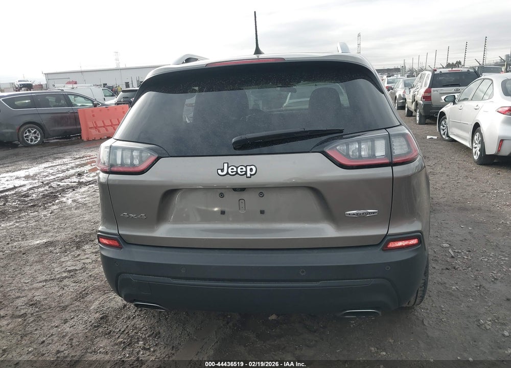 2019 JEEP CHEROKEE LATITUDE PLUS 4X4 VIN: 1C4PJMLX1KD239354