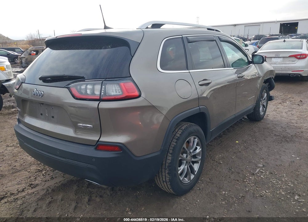 2019 JEEP CHEROKEE LATITUDE PLUS 4X4 VIN: 1C4PJMLX1KD239354