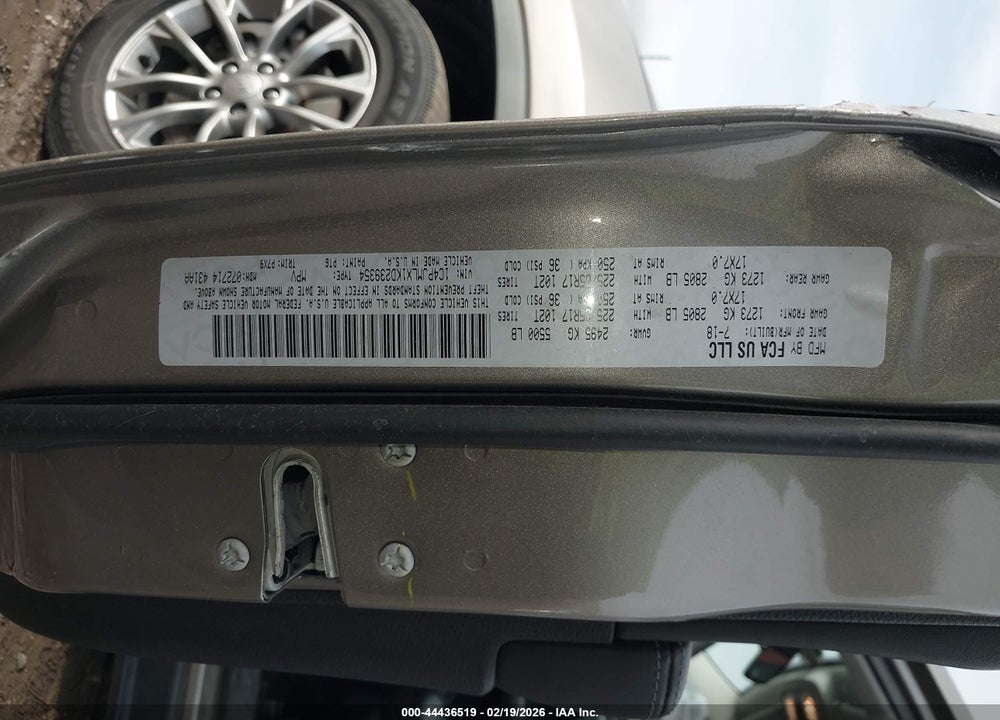 2019 JEEP CHEROKEE LATITUDE PLUS 4X4 VIN: 1C4PJMLX1KD239354