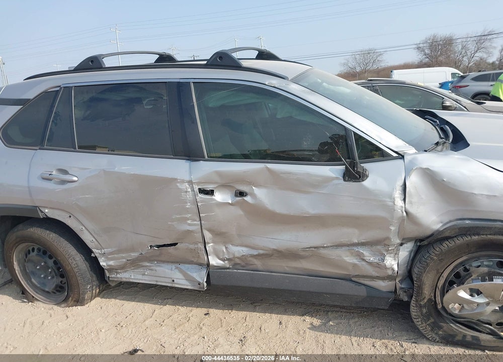 2019 TOYOTA RAV4 LE VIN: 2T3H1RFV1KW017668