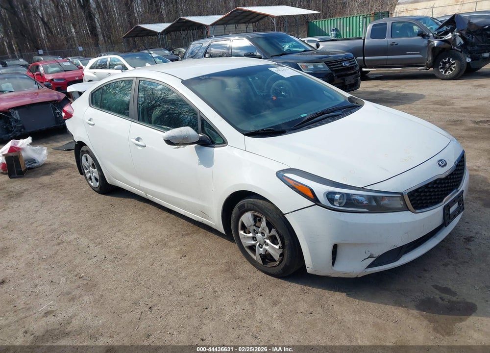 2017 KIA FORTE LX VIN: 3KPFK4A73HE125875