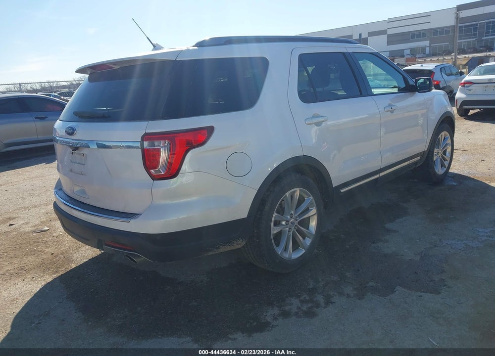 2018 FORD EXPLORER XLT VIN: 1FM5K7D84JGC41069